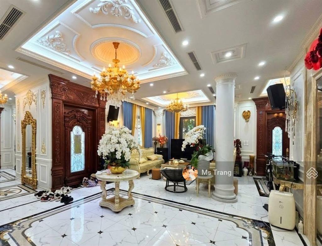 Biệt thự kđt việt hưng 269m², 5 tầng thang máy, mt 32m, sân vườn hồ koi, chỉ 89 tỷ