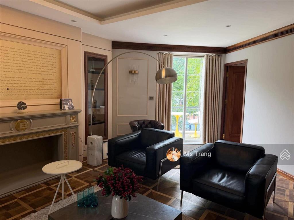 Biệt thự lô góc đỗ quang 333m2  2 mặt phố  mt 33m  cho thuê 9.000 usd/tháng  228 tỷ