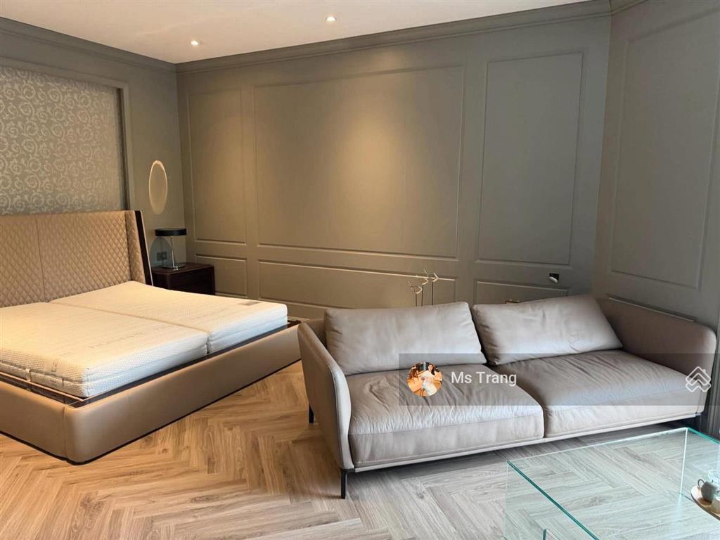 Biệt thự lô góc đỗ quang 333m2  2 mặt phố  mt 33m  cho thuê 9.000 usd/tháng  228 tỷ