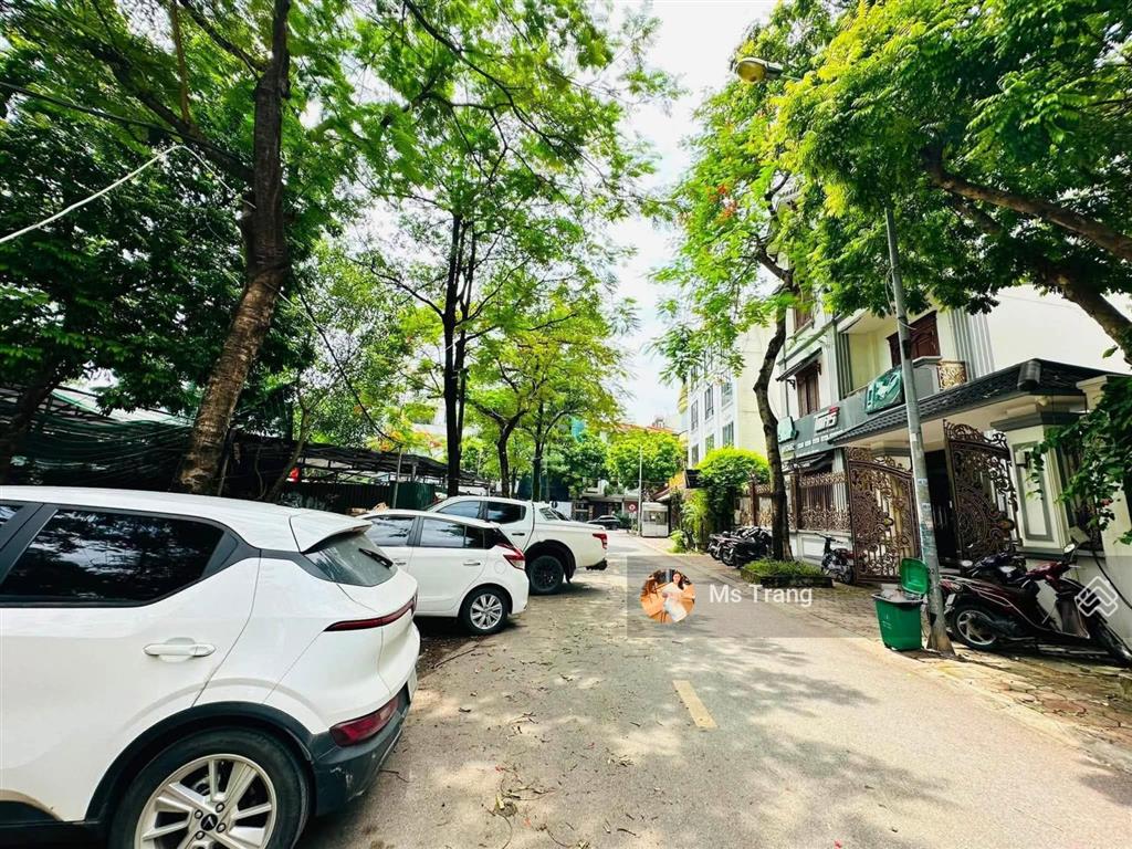 Biệt thự kđt mới dịch vọng 232m² | view công viên | hầm 120m² | mt 16m | 139 tỷ