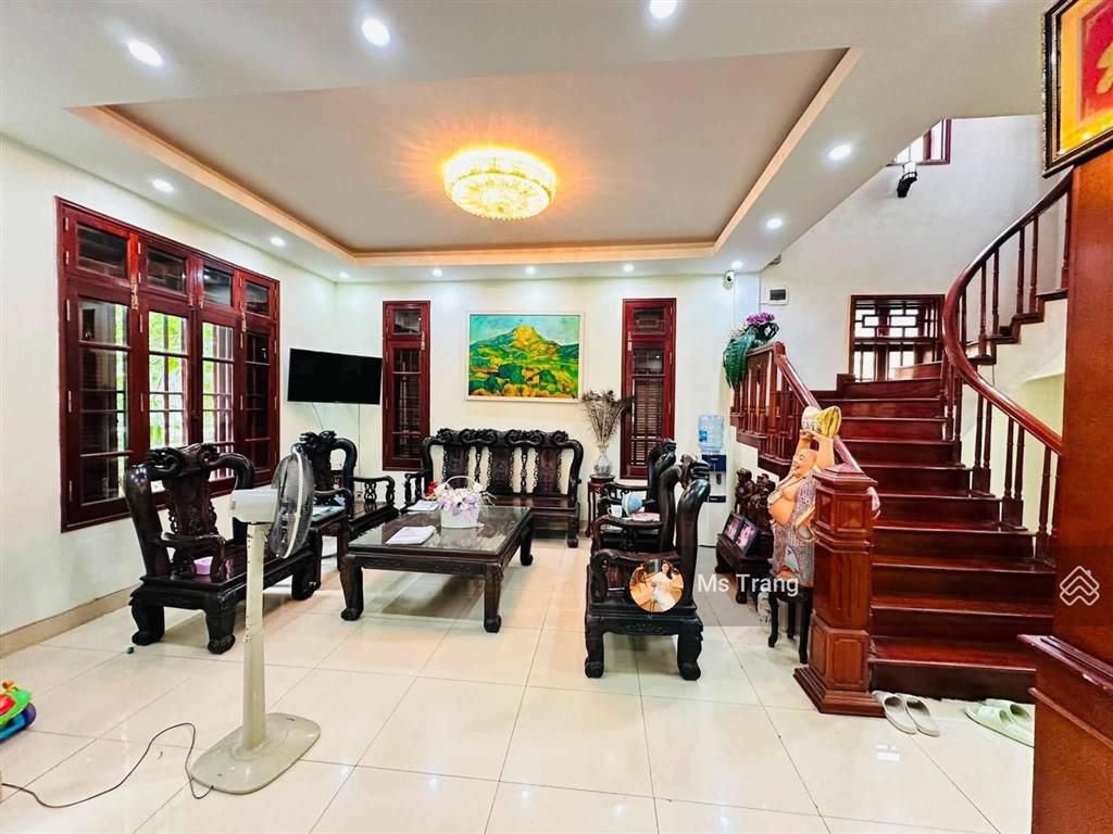 Biệt thự kđt mới dịch vọng 232m² | view công viên | hầm 120m² | mt 16m | 139 tỷ