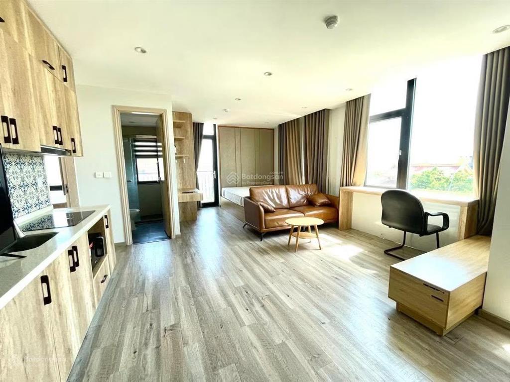Bán căn hộ dịch vụ tây hồ, võng thị 279m2, 9 tầng, doanh thu 5 tỷ/năm