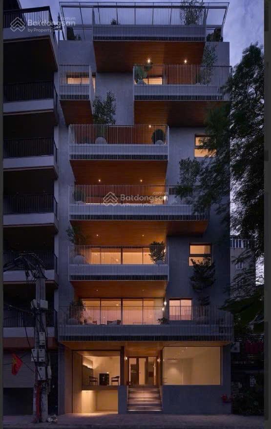 Mặt phố quảng khánh tây hồ 115m² 9 tầng mt 10m view hồ tây dòng tiền 15.000 usd chỉ 117 tỷ