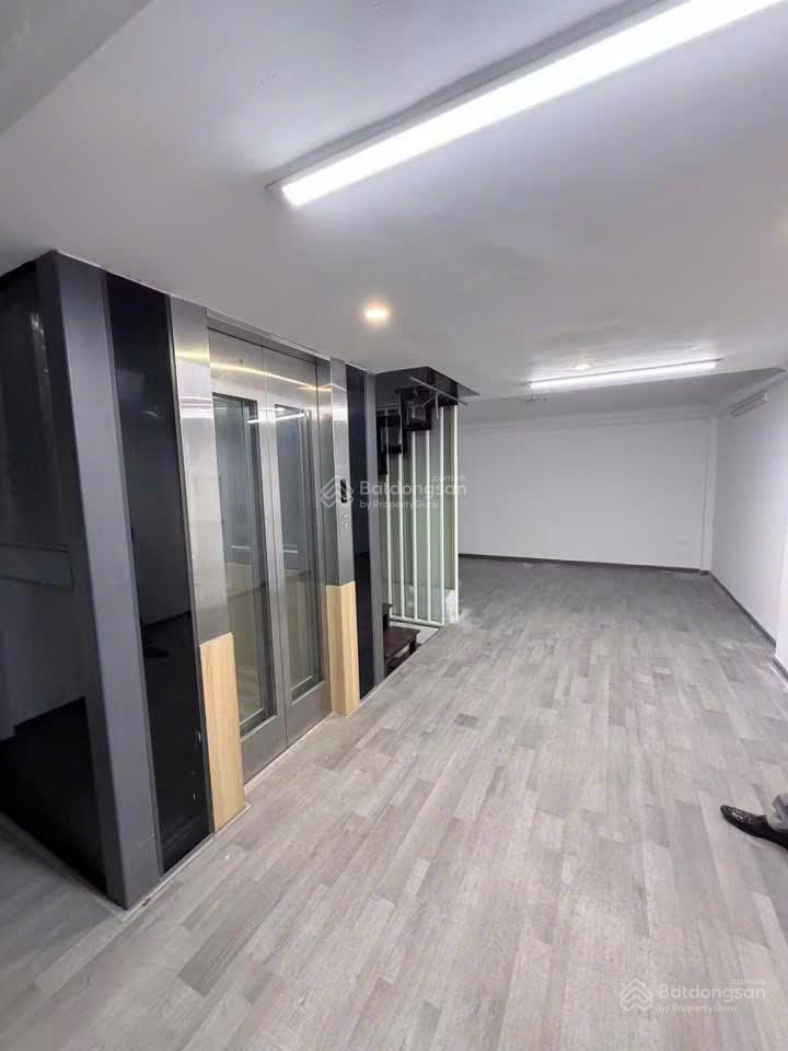 Mặt phố võ văn dũng 59m², 9tầng thang máy, mt 6m, vỉa hè kd, gần hồ hoàng cầu, chỉ 36tỷ, đống đa