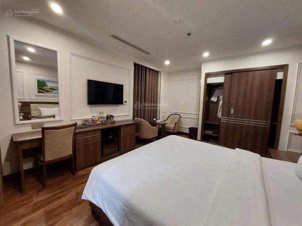 Mặt phố đê la thành 322m², 12 tầng, mt 14m, đống đa, dòng tiền 500tr/th, 97 tỷ