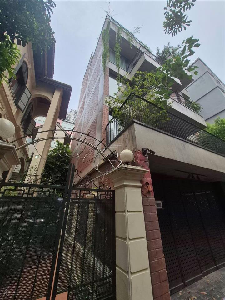 Bán biệt thự phố tây hồ quảng bá 135m2 6 tầng lô góc mt 11m thang máy full nt, chỉ 85 tỷ