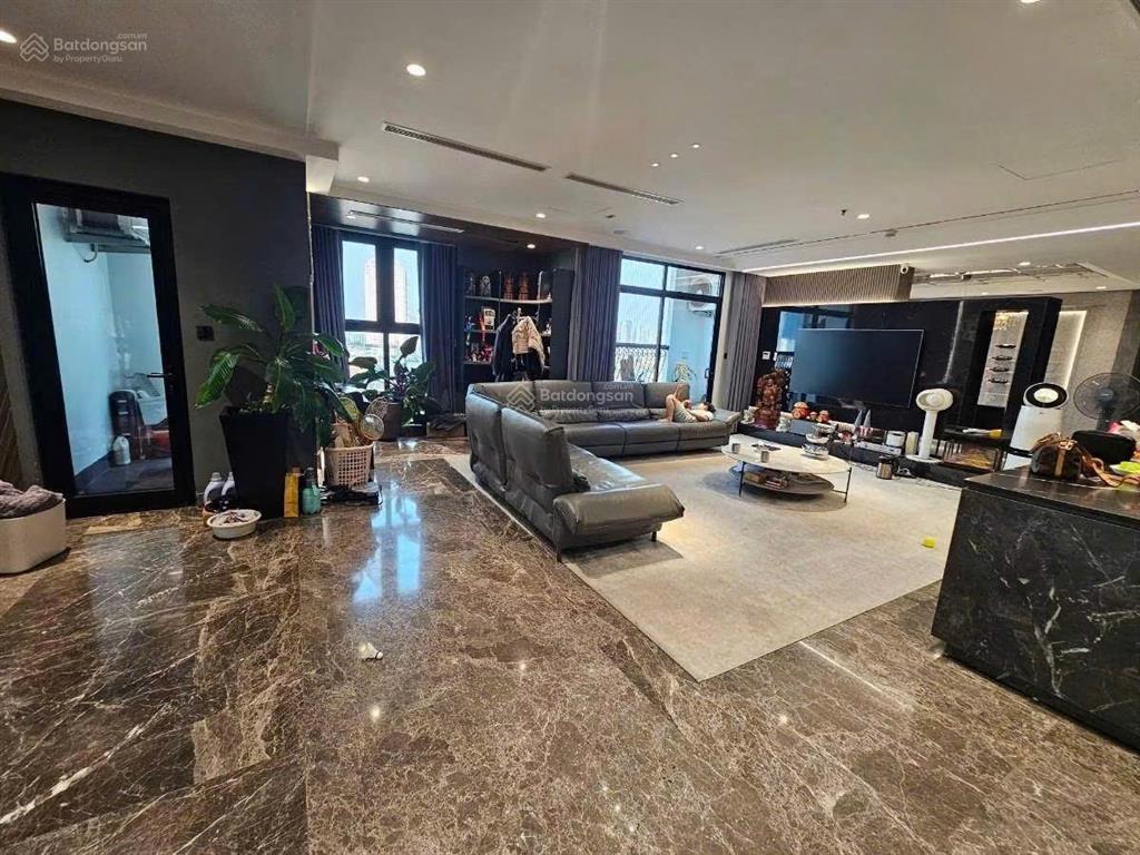Huỳnh thúc kháng, super duplex, 292m2, 5pn, 3 wc, chỉ 57 tỷ, đống đa đẳng cấp thượng lưu