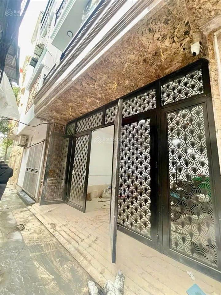 Bán chdt trần cung 147m, 9 tầng, mặt tiền 6,2m, chỉ 34 tỷ, dòng tiền 230tr/tháng, cầu giấy