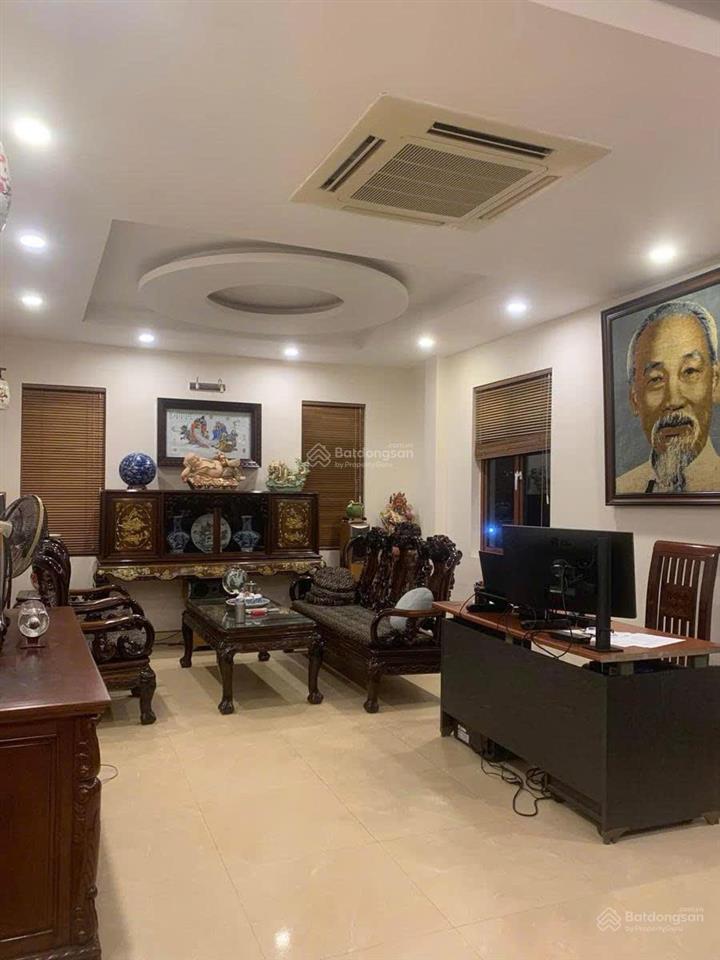 Nhà mặt phố cát linh 115m, 7 tầng, chỉ 32 tỷ, kinh doanh sầm uất, đống đa giáp phố cổ, vị trí đẹp