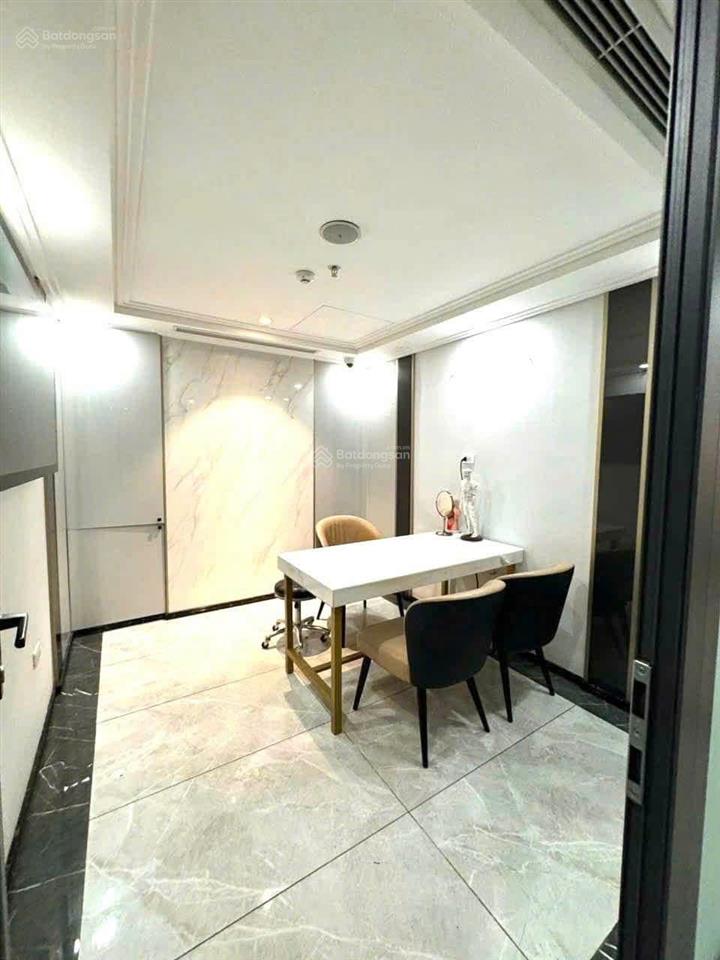 Mặt phố triệu việt vương 180m 9 tầng mặt tiền 8m có hầm dòng tiền 450tr 182 tỷ hbt