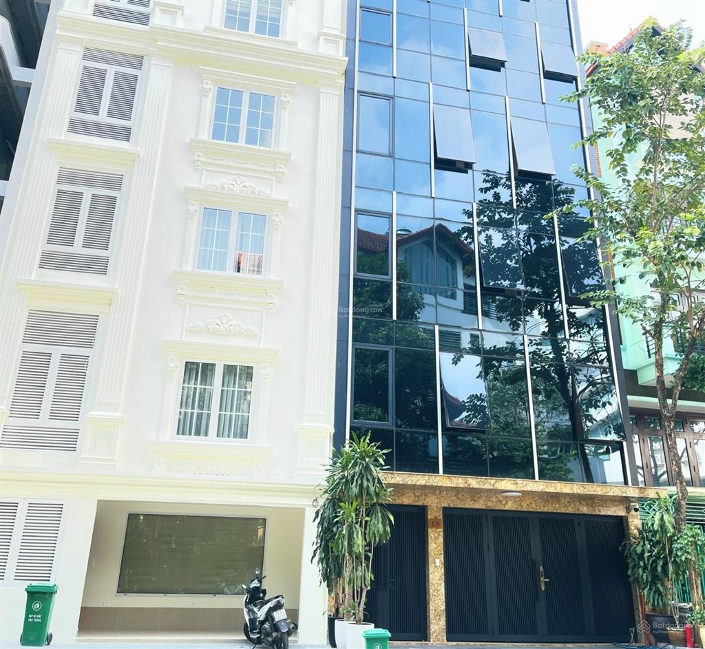 Phân lô lê văn lương 117m² 5 tầng mặt tiền 11m thang máy giá 46 tỷ cầu giấy