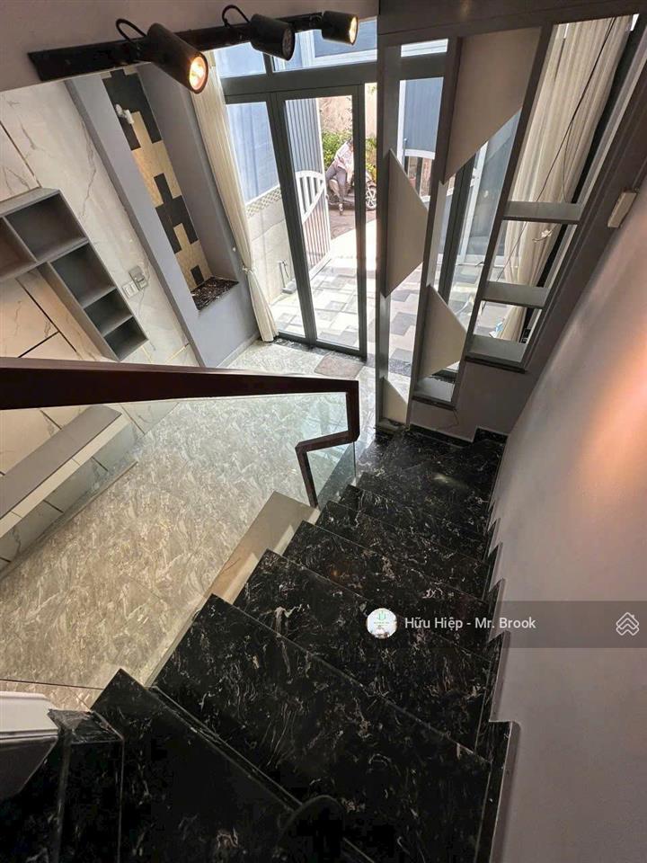 Nhà an dương vương, trung tâm quận 5  ngang 4,3m nở hậu, 5pn, ở ngay an cư đón tết  giá 13,29 tỷ