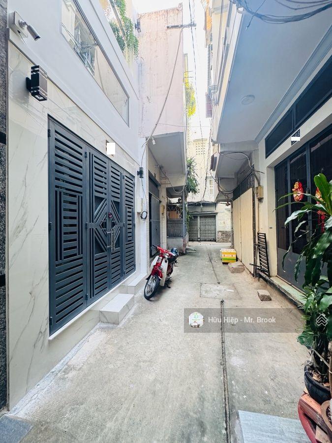 Tết này có nhà đẹp quận 3  lê văn sỹ, full nội thất, 2pn, hẻm sạch yên tĩnh, ở ngay  giá 4,58 tỷ