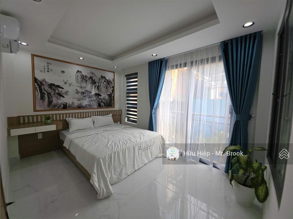 Đón tết an cư nhà mới khu phan xích long, phú nhuận  hẻm xe hơi, 5pn, full nội thất, ở ngay, 9,5tỷ