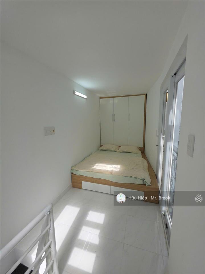 Bán nhà phú nhuận 2,3 tỷ có hộ khẩu sài gòn, hẻm xe tải, sổ hoàn công đủ, không quy hoạch, lộ giới