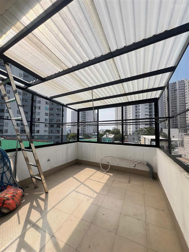 Nhà mới 4 tầng hậu giang quận 6, cách mặt tiền 10m, 55.8m², 4pn, view kênh thoáng mát, giá 6.5 tỷ