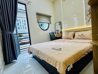 Nhà mới cách mạng tháng 8, quận 3, gần công viên lê thị riêng  3 tầng, full nội thất, vào ở ngay