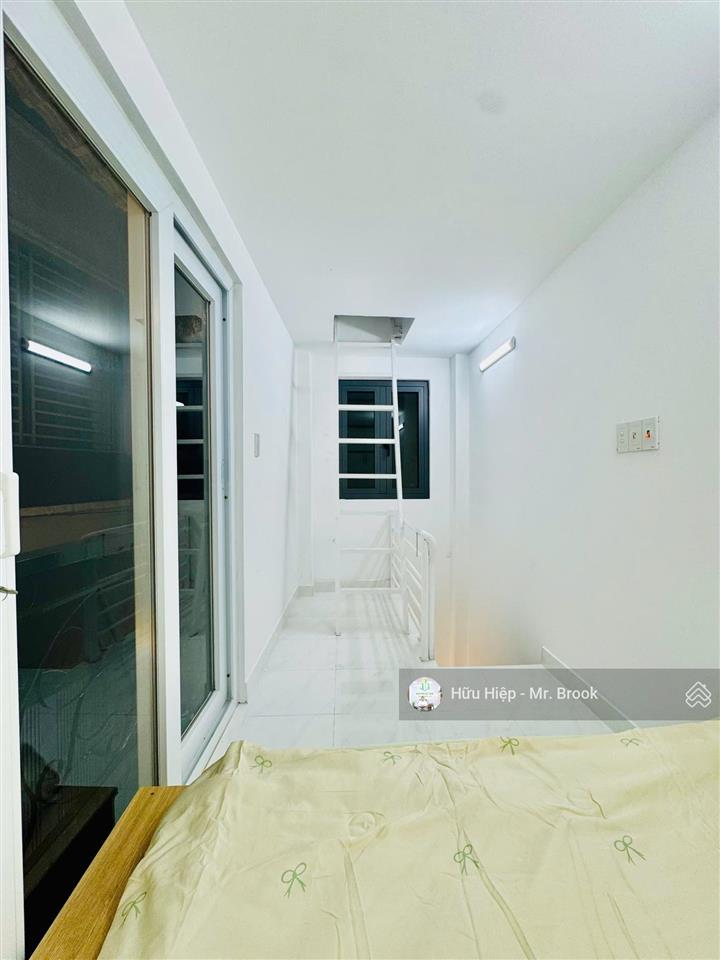 Bán nhà phú nhuận 2,3 tỷ có hộ khẩu sài gòn, hẻm xe tải, sổ hoàn công đủ, không quy hoạch, lộ giới