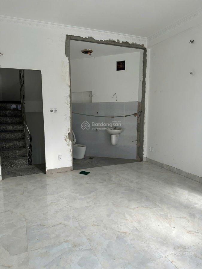 Mặt tiền khu trung tâm tân định, quận 1  4 tầng, dtsd 173m2, giá ~297tr/m² rẻ hơn thị trường 30%