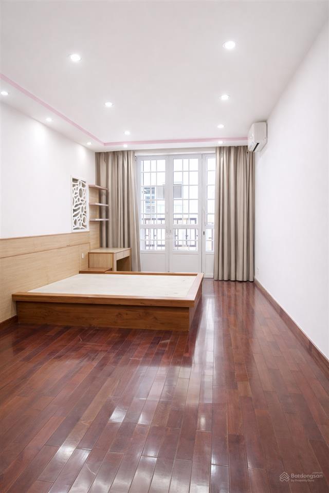 Nhà 4 tầng hẻm xe hơi cao thắng, trung tâm quận 3  full nội thất, tiện ở ngay, giá tốt 8.5 tỷ