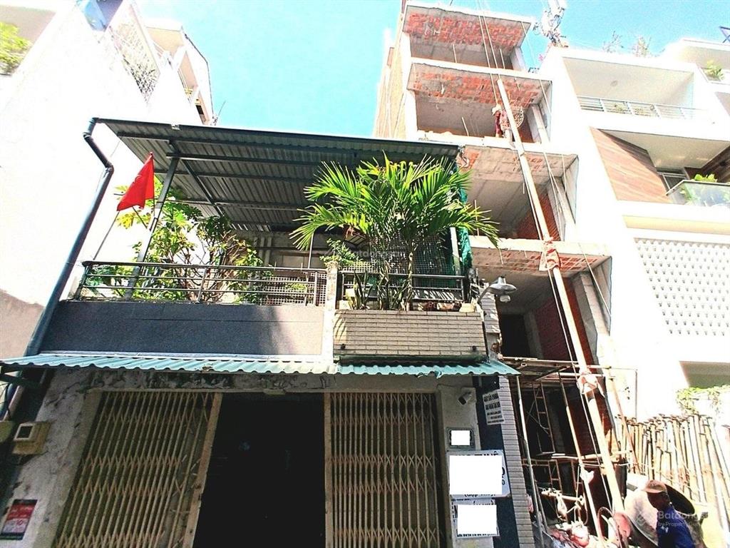 Bán nhà nguyễn trãi, trung tâm quận 5  hẻm ô tô 6m, ngang 4,9m, có gpxd tiện xây mới, giá 29,8 tỷ