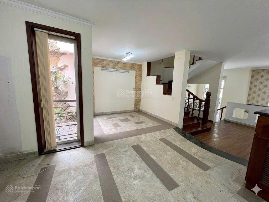Bán nhà võ văn tần trung tâm quận 3  4 tầng btct, dt 81m², ngang 7,3m, dòng tiền ~1,2 tỷ/năm