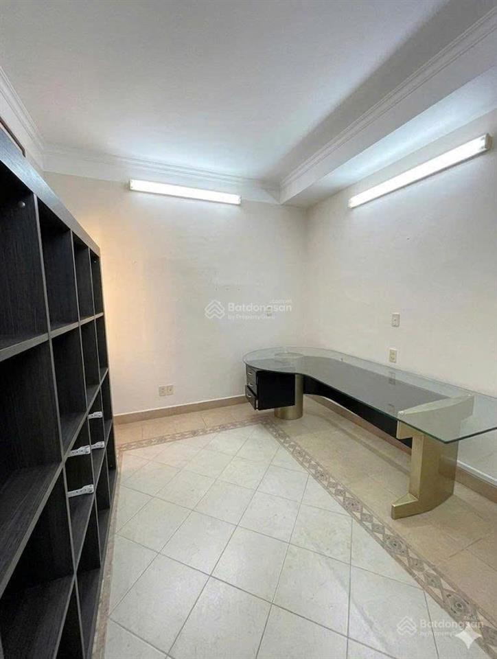 Bán nhà võ văn tần trung tâm quận 3  4 tầng btct, dt 81m², ngang 7,3m, dòng tiền ~1,2 tỷ/năm