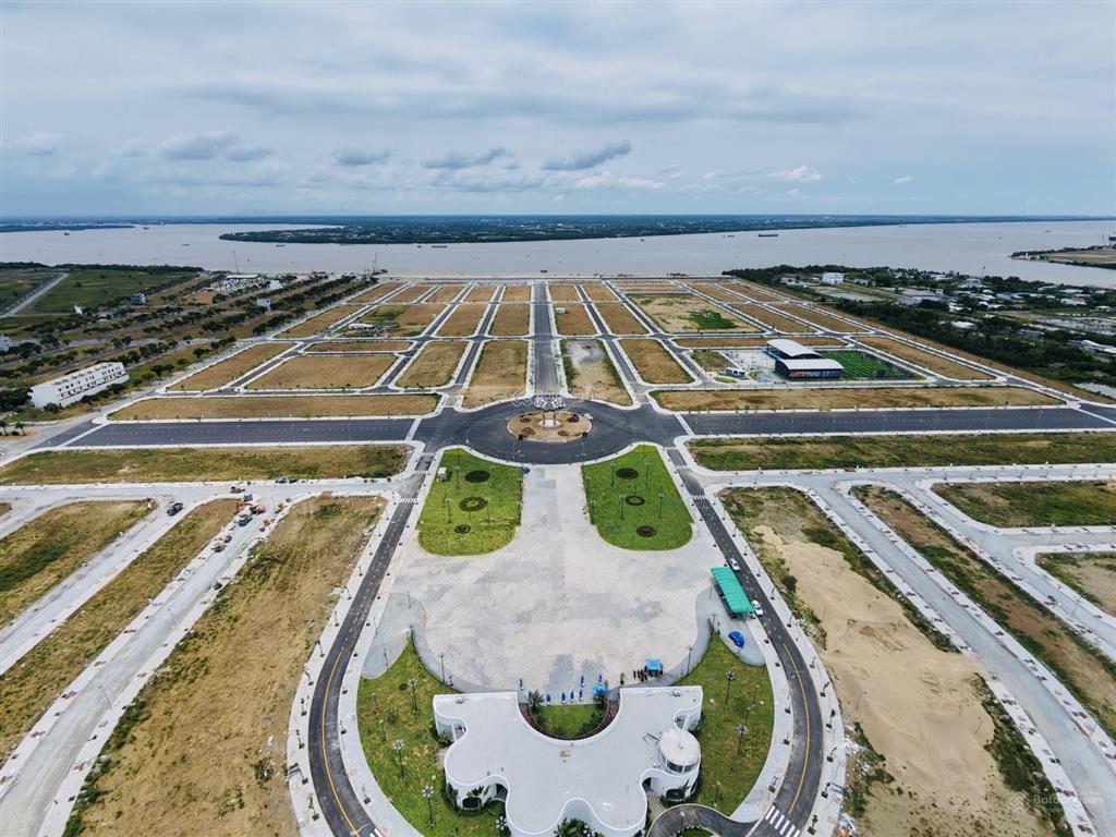 1,79 tỷ sở hữu ngay | đất nền view sông | nam sài gòn