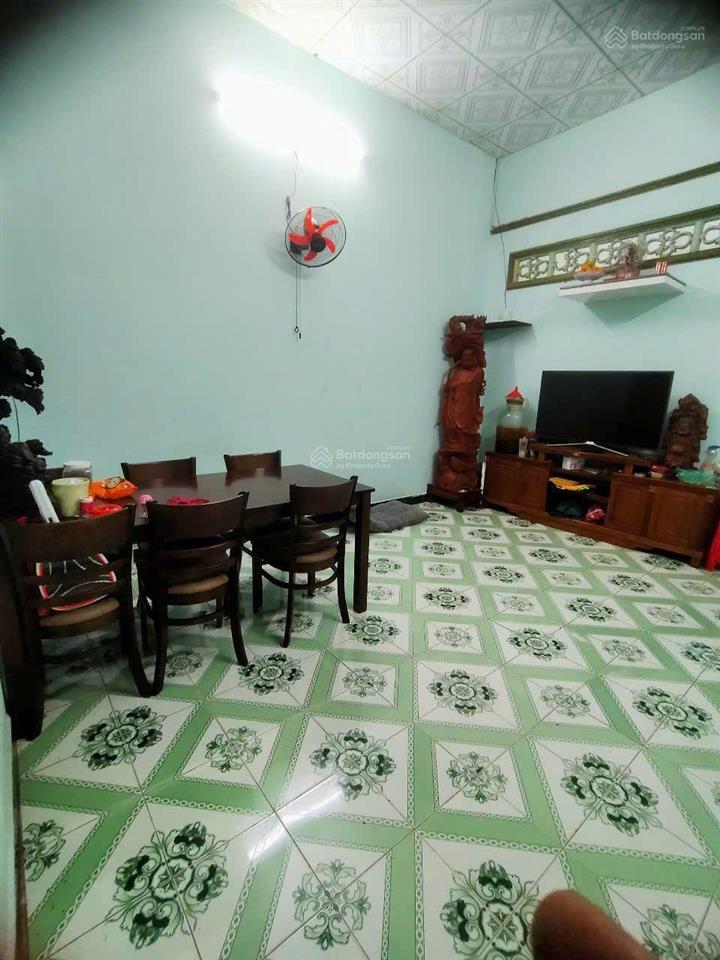 Bán nhà mặt tiền chợ trại bò  long bình, kinh doanh tốt hoặc cho thuê, giá chỉ 3,25 tỷ