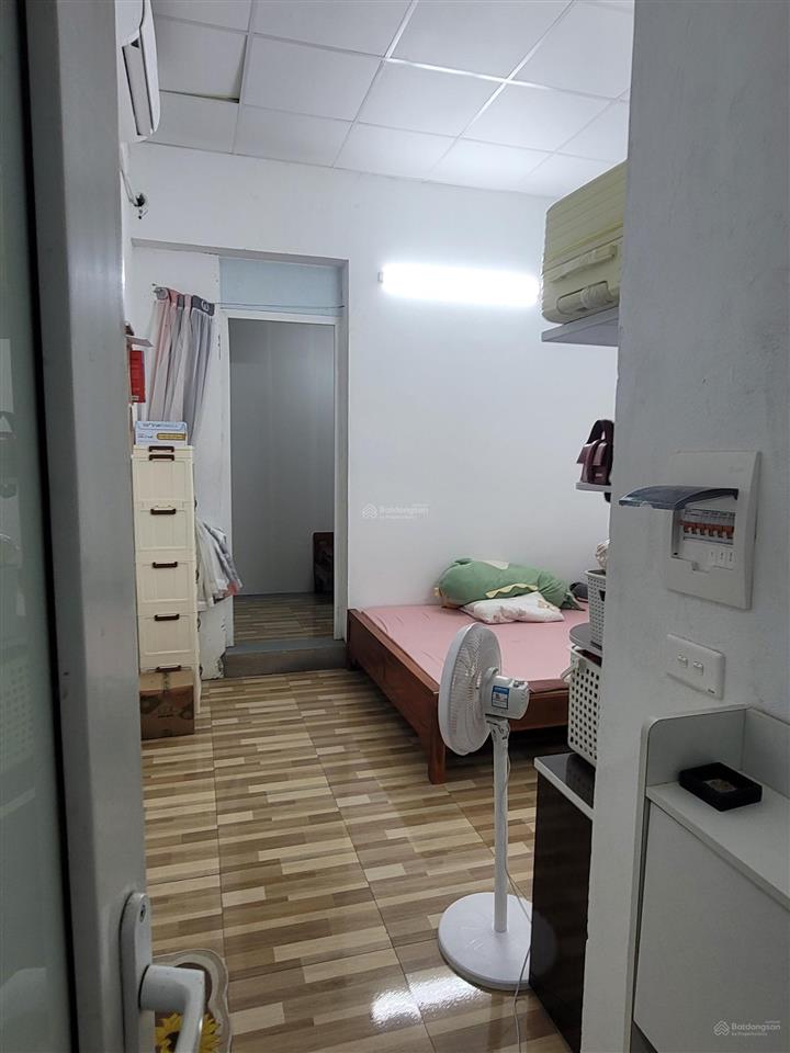 4tr, phòng 105 tại biệt thự hh4 kđt việt hưng, vào ở luôn. diện tích 34 m².