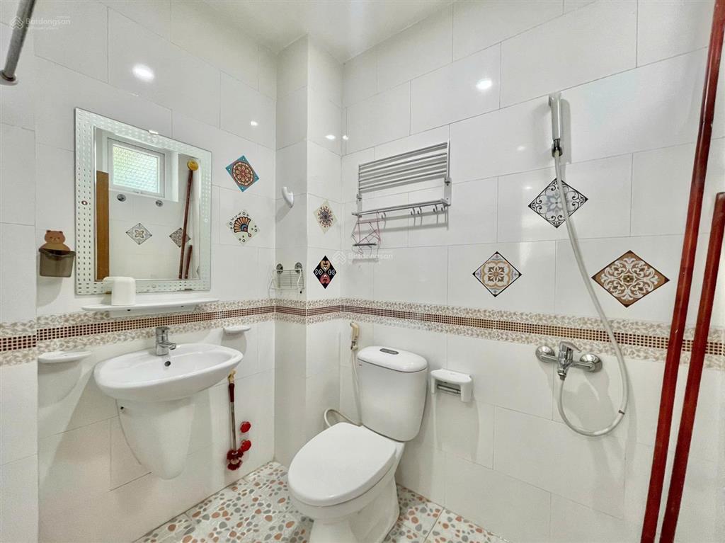 Cho thuê căn hộ 1pn full nội thất có ban công ở bình lợi, bình thạnh. có thể dọn vào ở ngay!