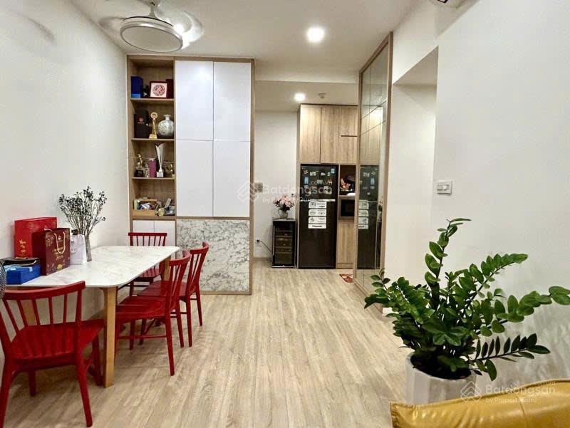 Bán 1pn giá 5,1 tỷ, 51m2 tại the sun avenue