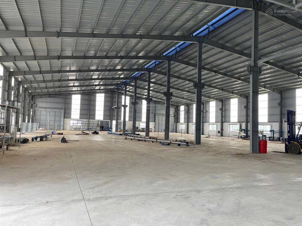 Chính chủ cho thuê gấp kho kcn quang minh, giá tốt kho đẹp, xe container ra vào thoải mái