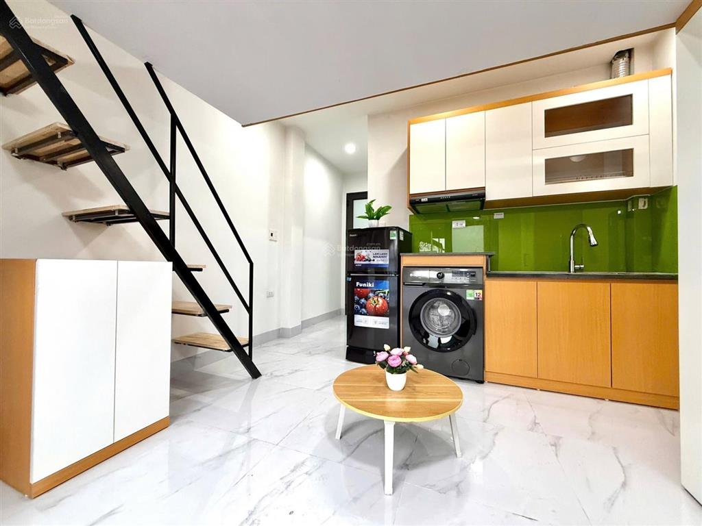 Tòa apartment chùa bộc! 24pkk, dt 1.6 tỷ/n, full phòng, pccc chuẩn, 8t thang máy, gpxd, 2 thoáng