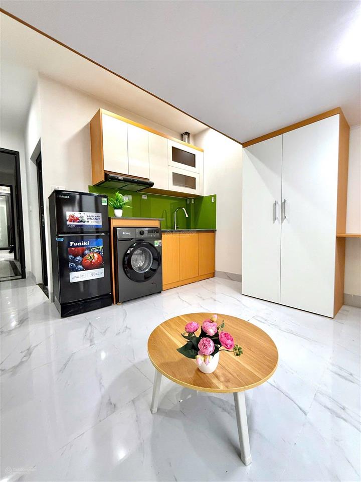 Tòa apartment chùa bộc! 24pkk, dt 1.6 tỷ/n, full phòng, pccc chuẩn, 8t thang máy, gpxd, 2 thoáng