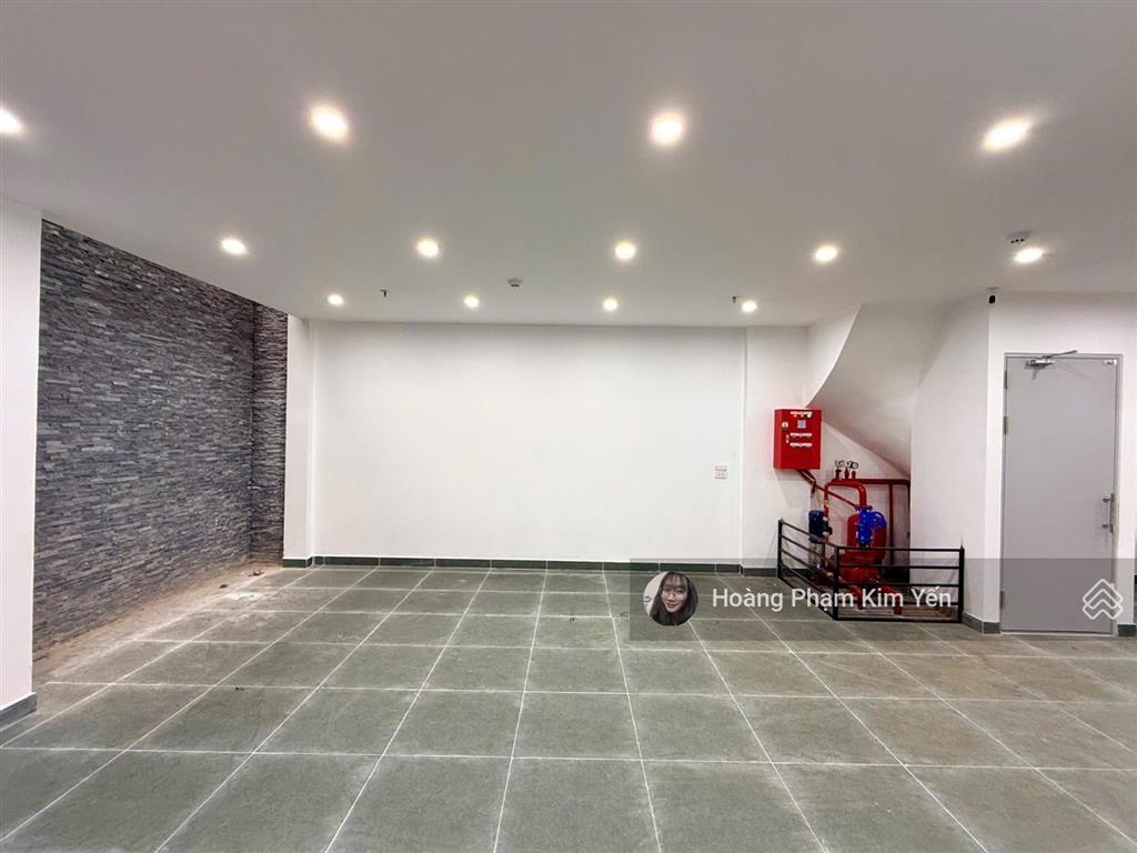 Tòa ccmn tôn đức thắng, 27pkk, dt 1,8 tỷ/năm, 7t thang máy, 2 thoáng, 10m ra phố, pccc gpxd