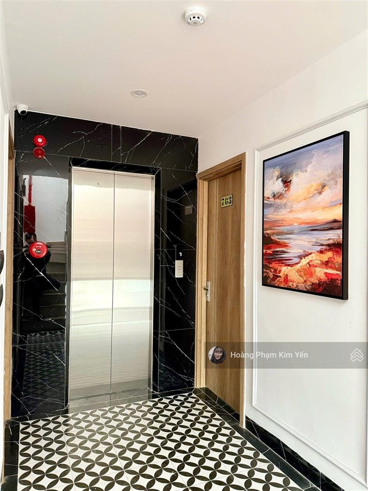 Tòa ccmn tôn đức thắng, 27pkk, dt 1,8 tỷ/năm, 7t thang máy, 2 thoáng, 10m ra phố, pccc gpxd