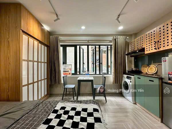 Tòa chdv tây sơn  ngã tư sở! dt 1 tỷ/năm, lô góc, vf3 lùi cửa, 12 căn hộ full pccc, 20m ra phố