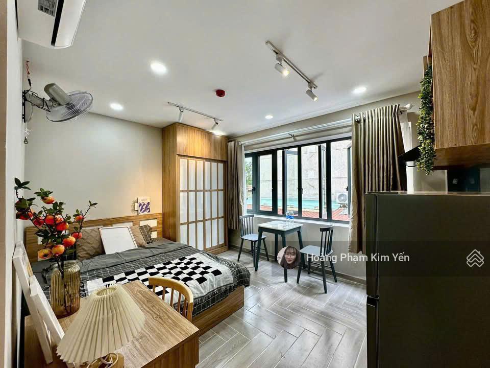 Tòa chdv tây sơn  ngã tư sở! dt 1 tỷ/năm, lô góc, vf3 lùi cửa, 12 căn hộ full pccc, 20m ra phố