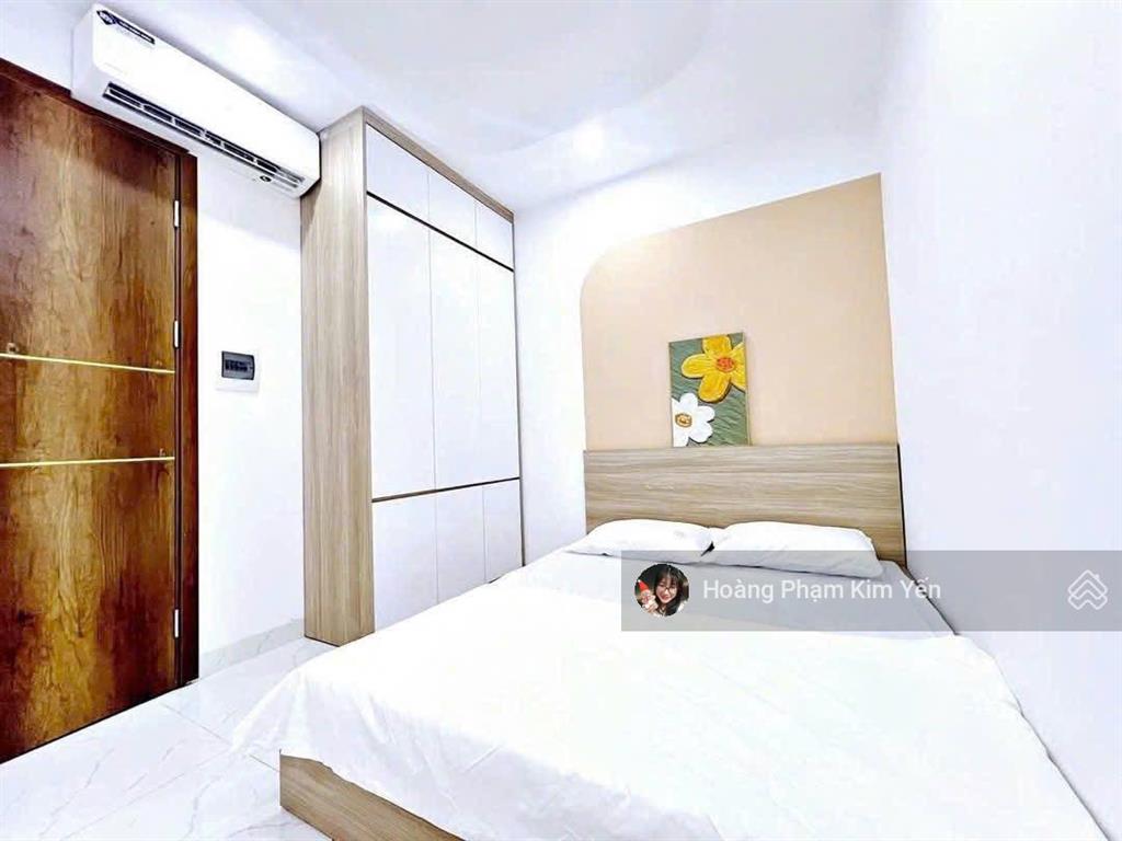 Tòa nhà dòng tiền khương thượng, dt 7%/năm, 18 phòng, sát đh y, 30m ra phố, bagac đỗ cửa, pccc full