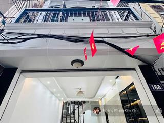 Hạt rẻ! bán nhanh nhà thịnh quang, 2 thoáng, 10m ra ô tô đỗ, bagac phi, ô chờ thang máy, 57m*5t