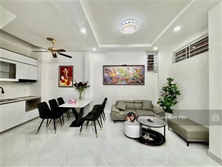Kịch sàn! phố hào nam, ngõ thông kd, 30m ô tô tránh, sân xe, khe thoáng sau nhà, ban công, nội thất