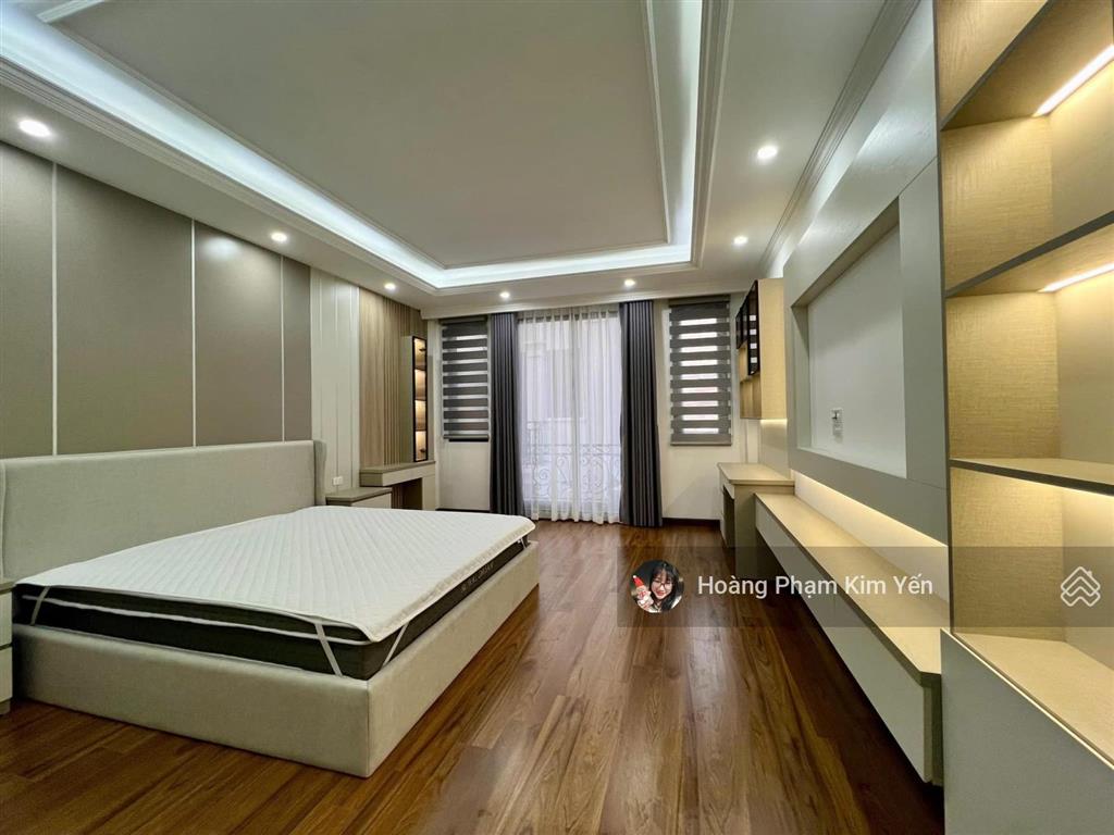 Chủ cần bán gấp! 6 tầng thang máy phố thái hà, mới đét ở luôn, full nội thất, 1 bước ra ô tô, sđcc