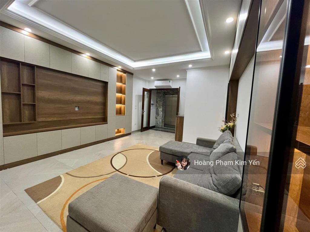 Chủ cần bán gấp! 6 tầng thang máy phố thái hà, mới đét ở luôn, full nội thất, 1 bước ra ô tô, sđcc