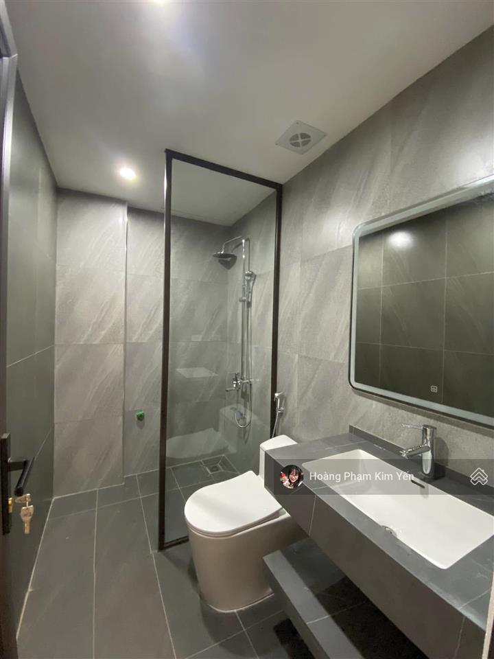 Chủ cần bán gấp! 6 tầng thang máy phố thái hà, mới đét ở luôn, full nội thất, 1 bước ra ô tô, sđcc