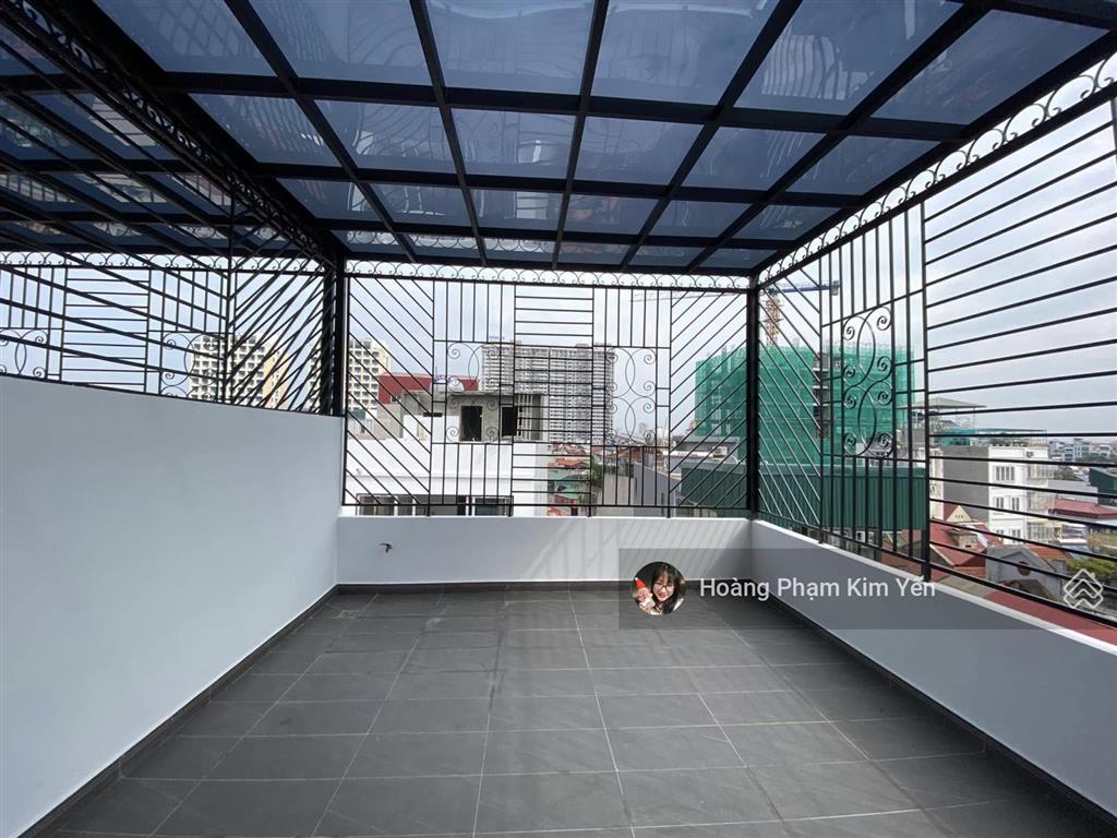 Chủ cần bán gấp! 6 tầng thang máy phố thái hà, mới đét ở luôn, full nội thất, 1 bước ra ô tô, sđcc
