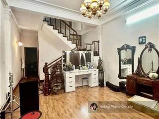 Toảng! phố trần hữu tước, nhà dân xây, ở ngay, bagac phi, ngõ thông, khe thoáng, ô chờ thang máy