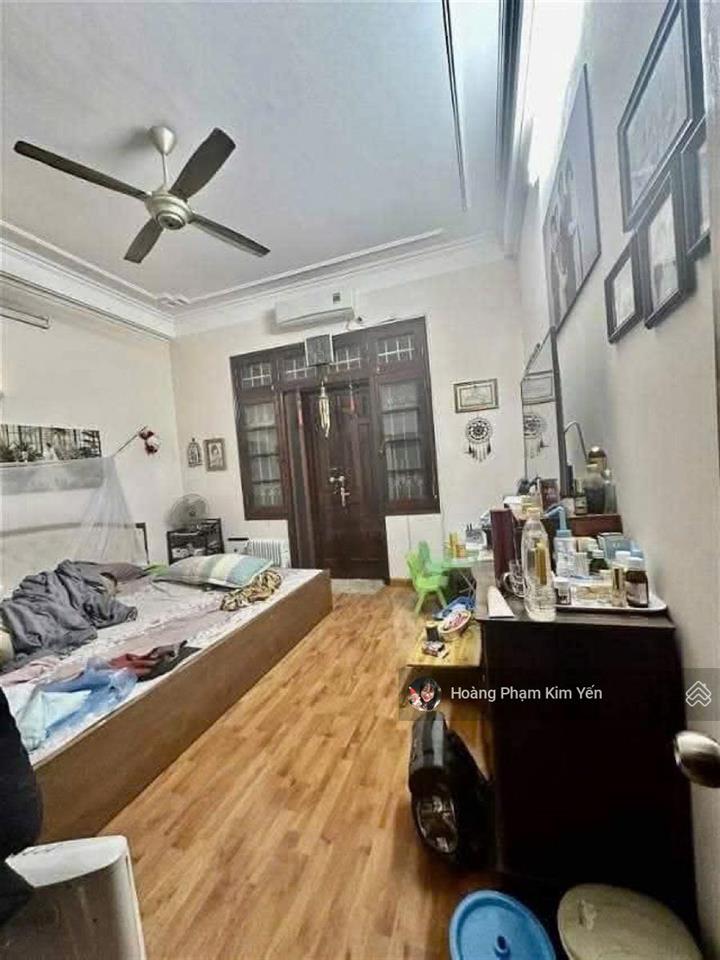 Toảng! phố trần hữu tước, nhà dân xây, ở ngay, bagac phi, ngõ thông, khe thoáng, ô chờ thang máy