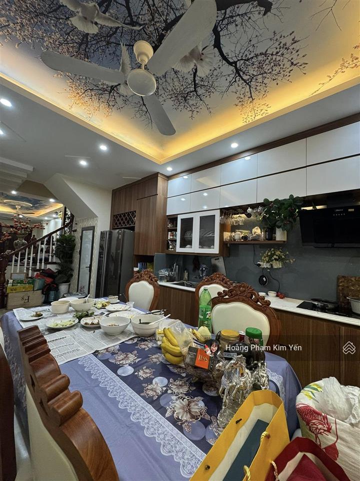 Rúng động! ngõ thông kd phố chùa bộc, bagac vòng quanh, ô chờ thang máy, full nội thất, ở ngay sđcc