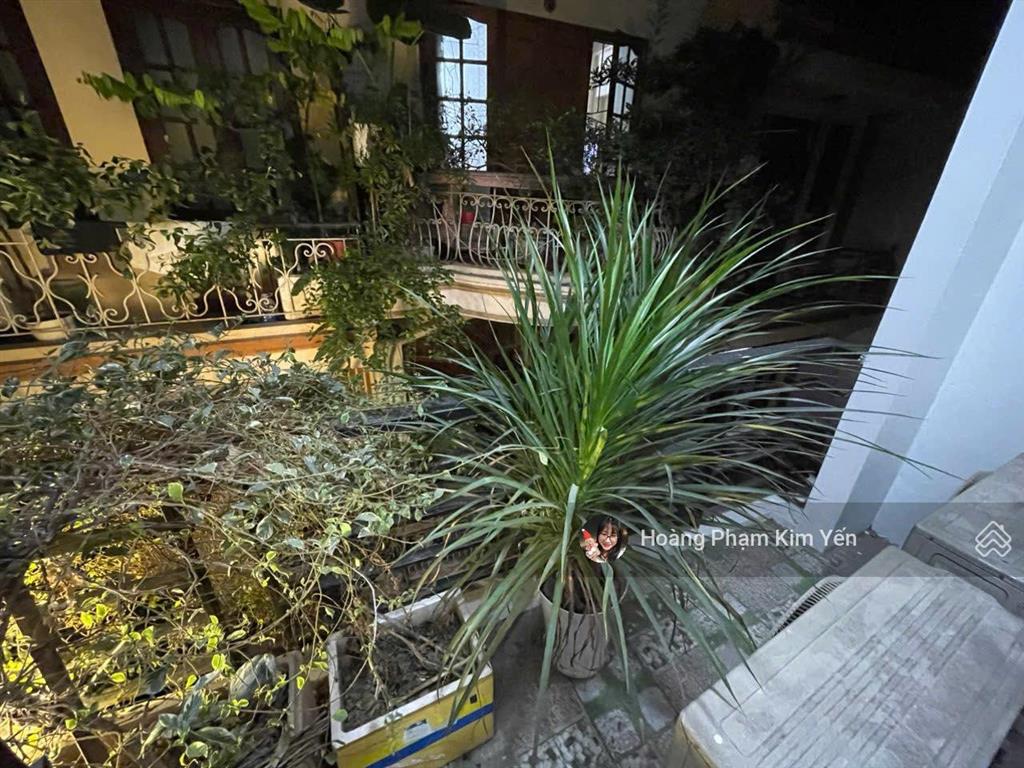 Rúng động! ngõ thông kd phố chùa bộc, bagac vòng quanh, ô chờ thang máy, full nội thất, ở ngay sđcc